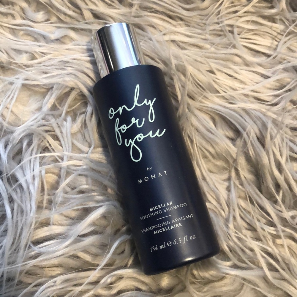 Monat Micellar Soothing shampoo.